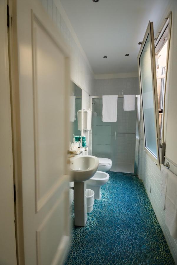 Residenza Due Torri Check In Presso Hotel Centrale Vicolo Cattani 7 Μπολόνια Εξωτερικό φωτογραφία