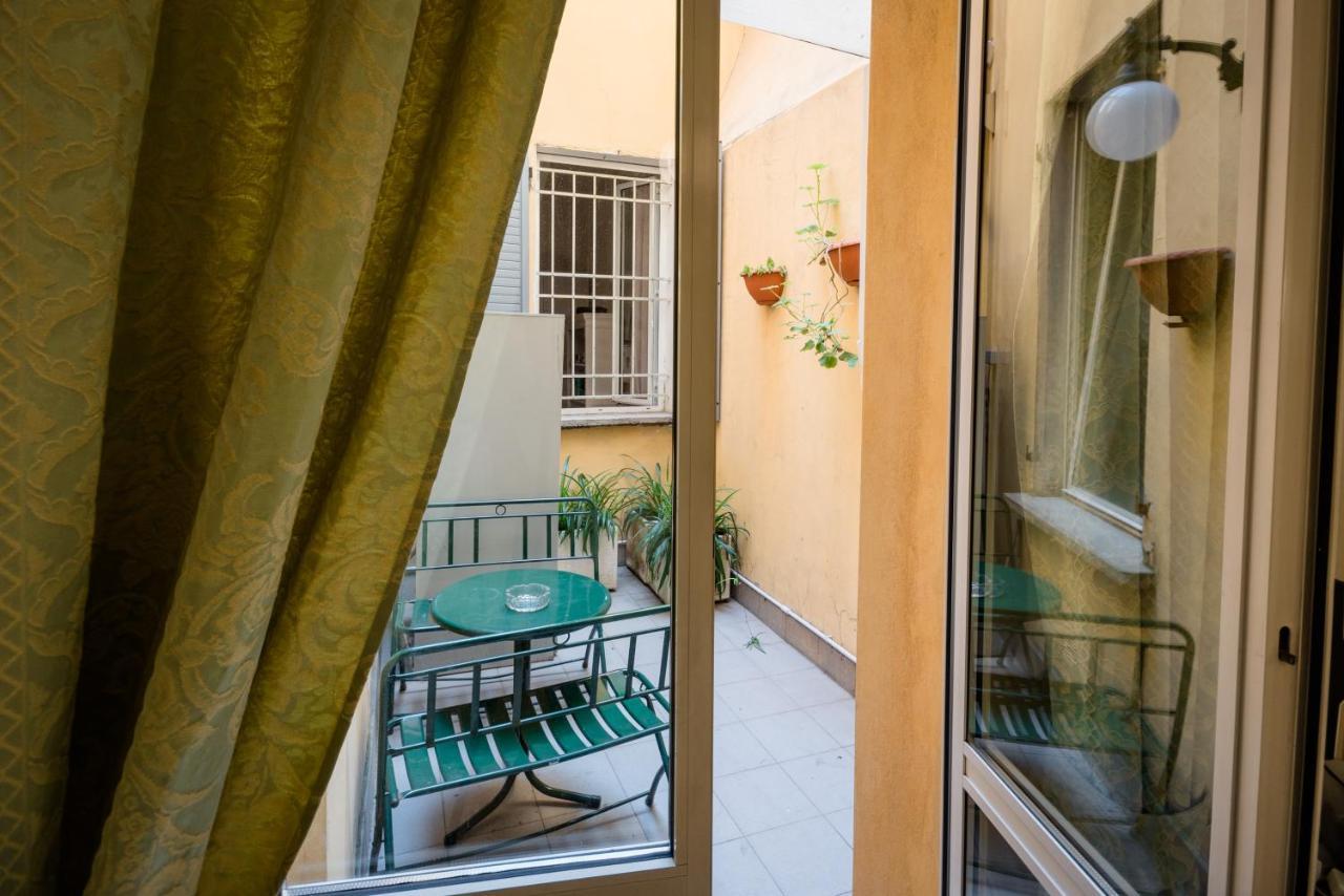 Residenza Due Torri Check In Presso Hotel Centrale Vicolo Cattani 7 Μπολόνια Εξωτερικό φωτογραφία